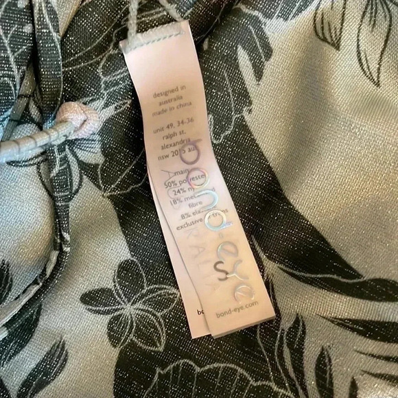 BOUND by BOND-EYE One Piece Swimsuit Green - Picture 6 of 7